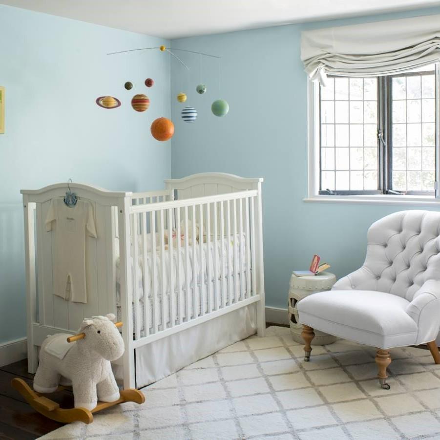 Benjamin Moore Moonshine Nursery